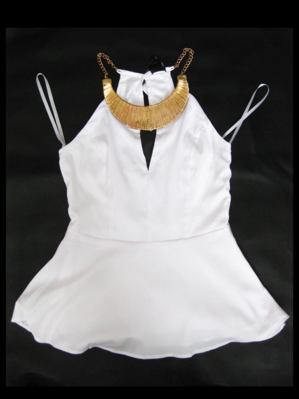 NWT Bebe 2b white gold halter peplum top m